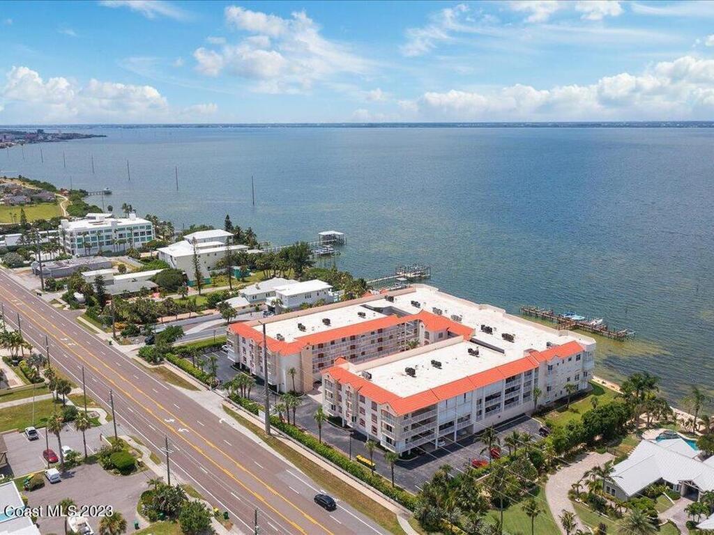 3360 S Atlantic Avenue, Cocoa Beach, FL 32931