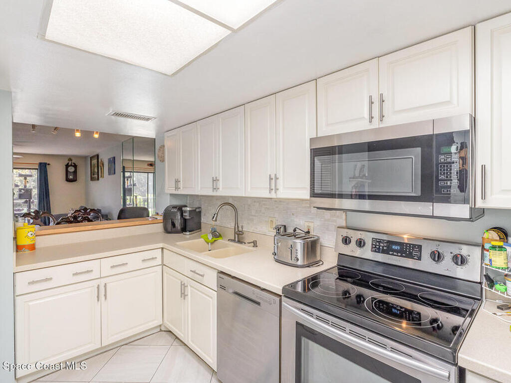 441 N Harbor City Boulevard, Melbourne, FL 32935