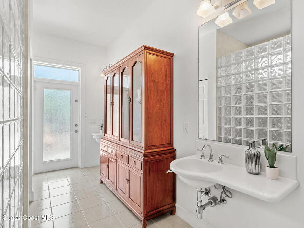 430 Monaco Drive, Indialantic, FL 32903