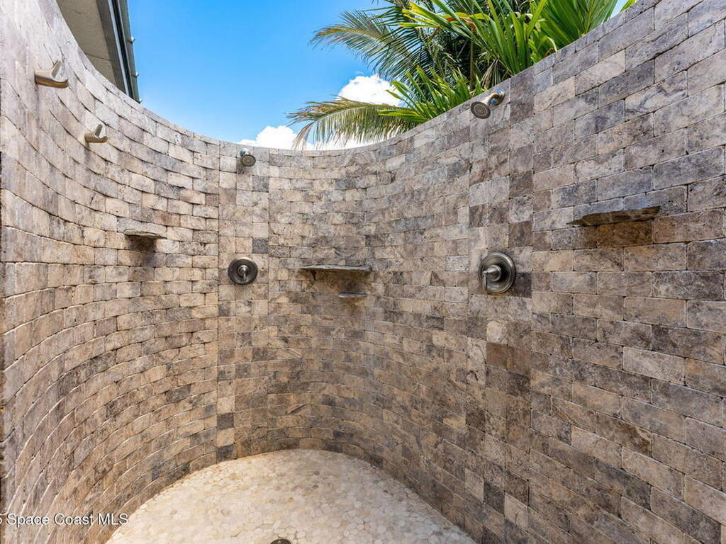 6235 Capstan Court, Rockledge, FL 32955
