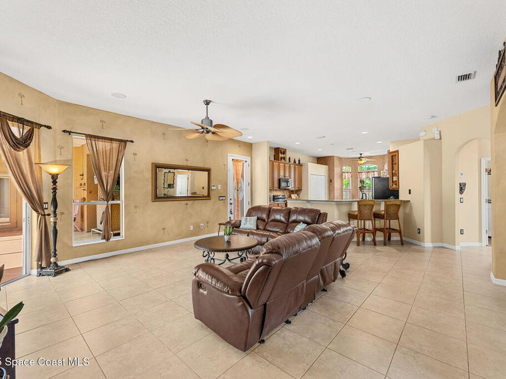 373 Peaceful Place, Melbourne, FL 32904