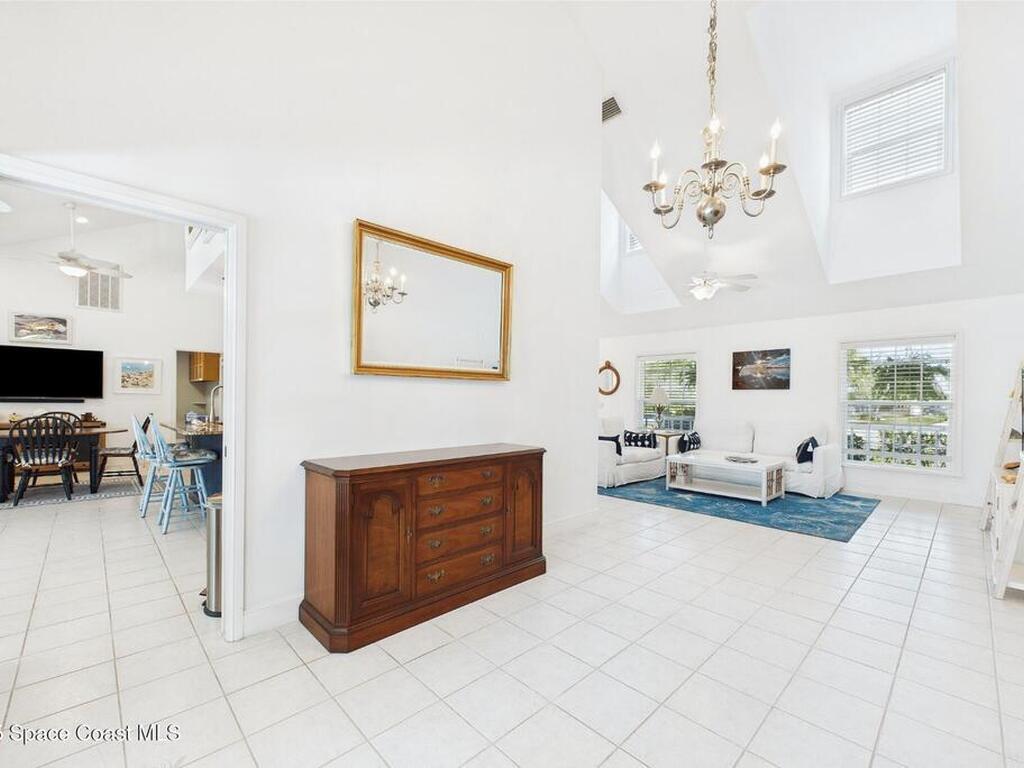 2945 70th Place, Vero Beach, FL 32967
