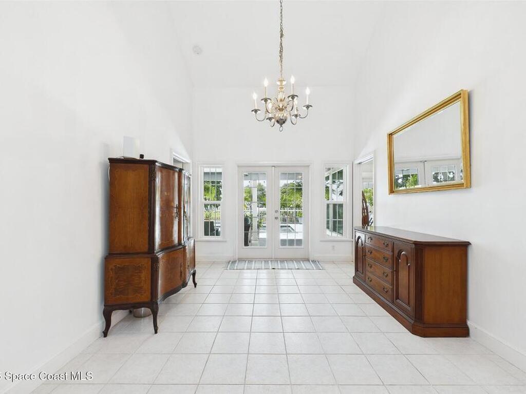 2945 70th Place, Vero Beach, FL 32967