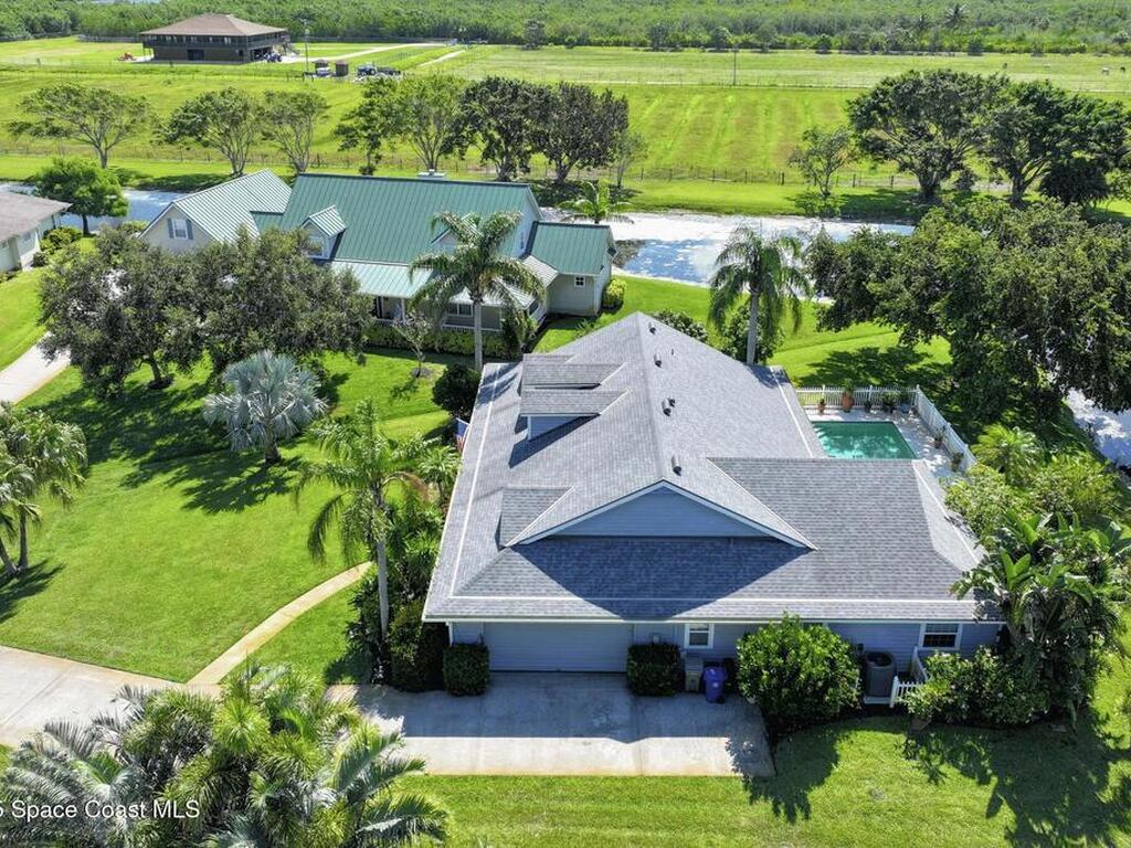 2945 70th Place, Vero Beach, FL 32967