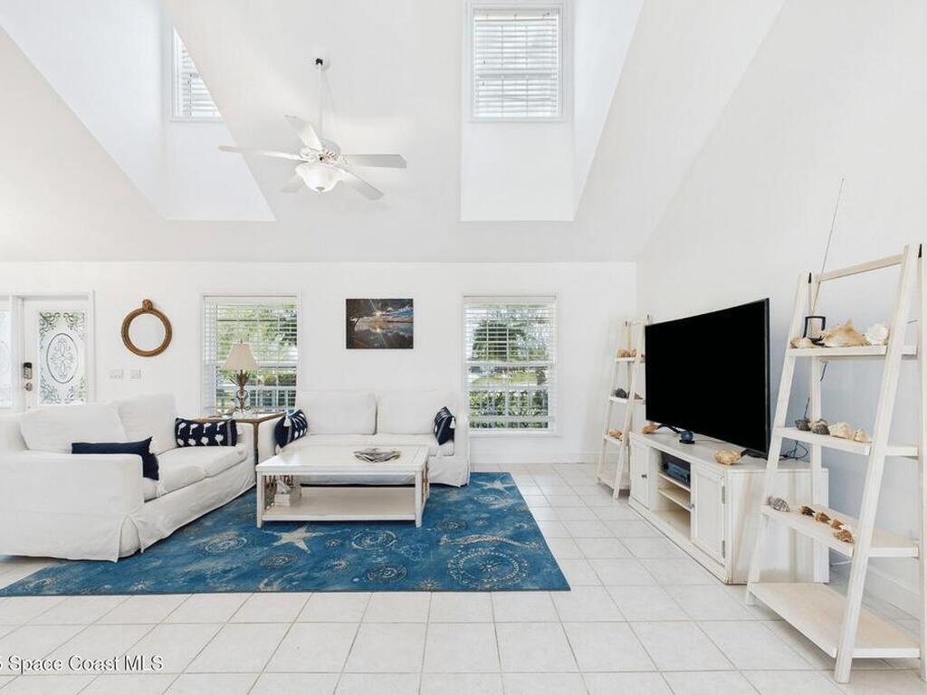 2945 70th Place, Vero Beach, FL 32967