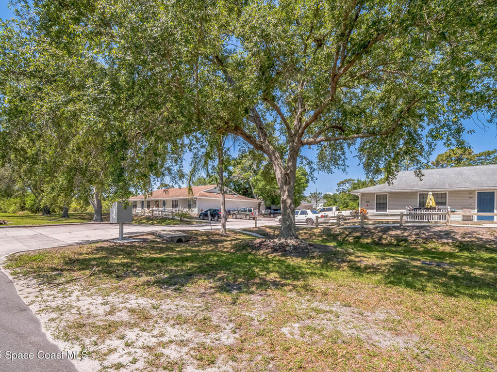 410 Thor Avenue, Palm Bay, FL 32909