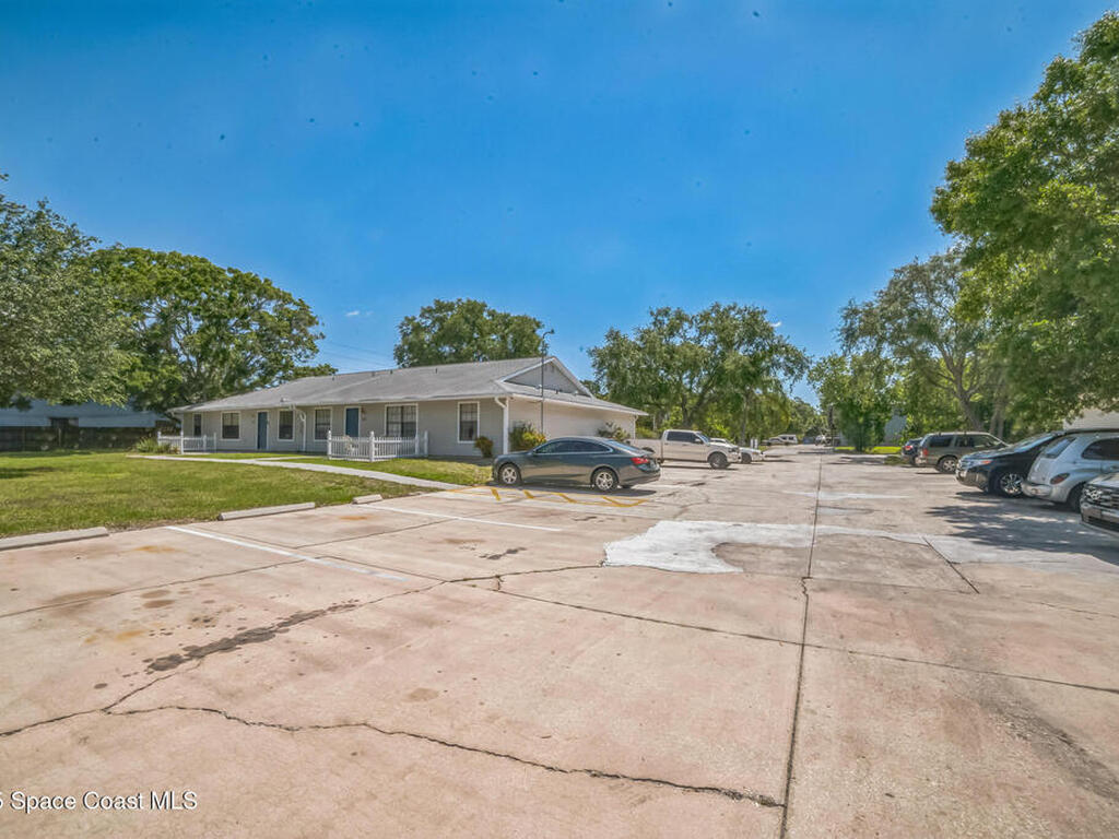410 Thor Avenue, Palm Bay, FL 32909