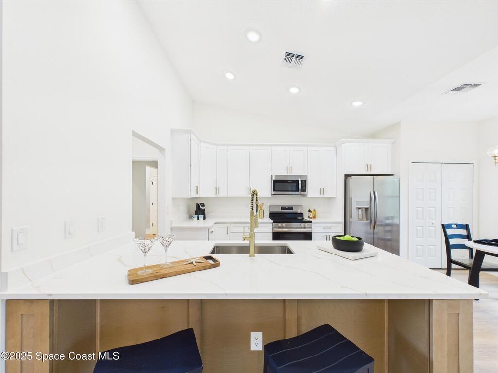 8126 97th Avenue, Vero Beach, FL 32967