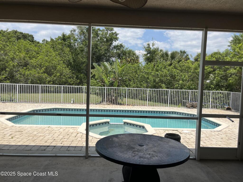 6110 46th Lane, Vero Beach, FL 32967