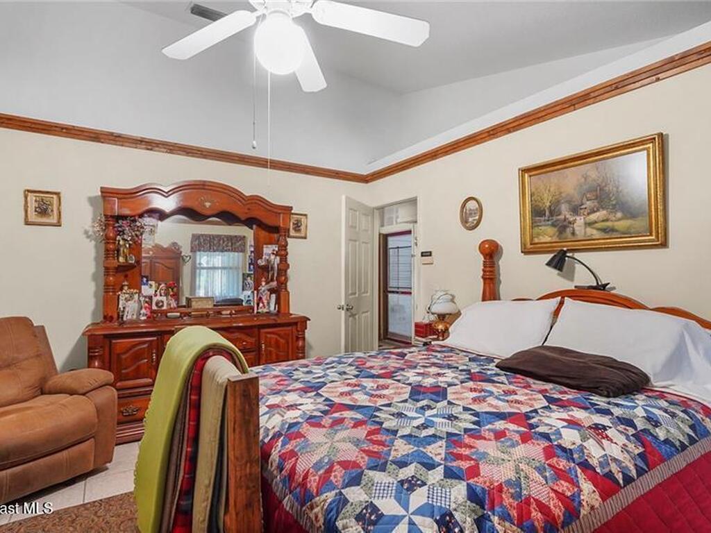 8516 99th Court, Vero Beach, FL 32967