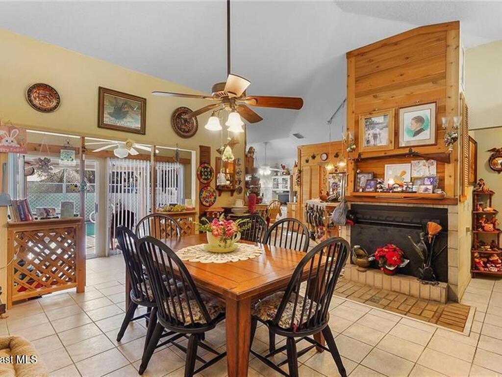 8516 99th Court, Vero Beach, FL 32967