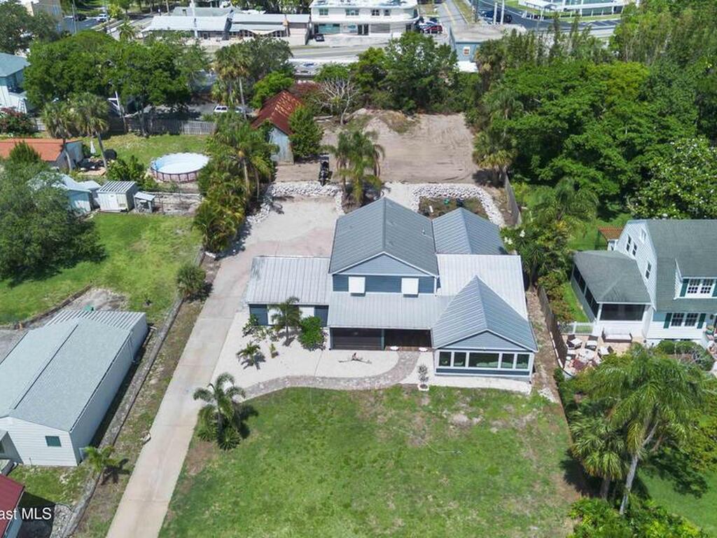711 Indian River Drive, Cocoa, FL 32922