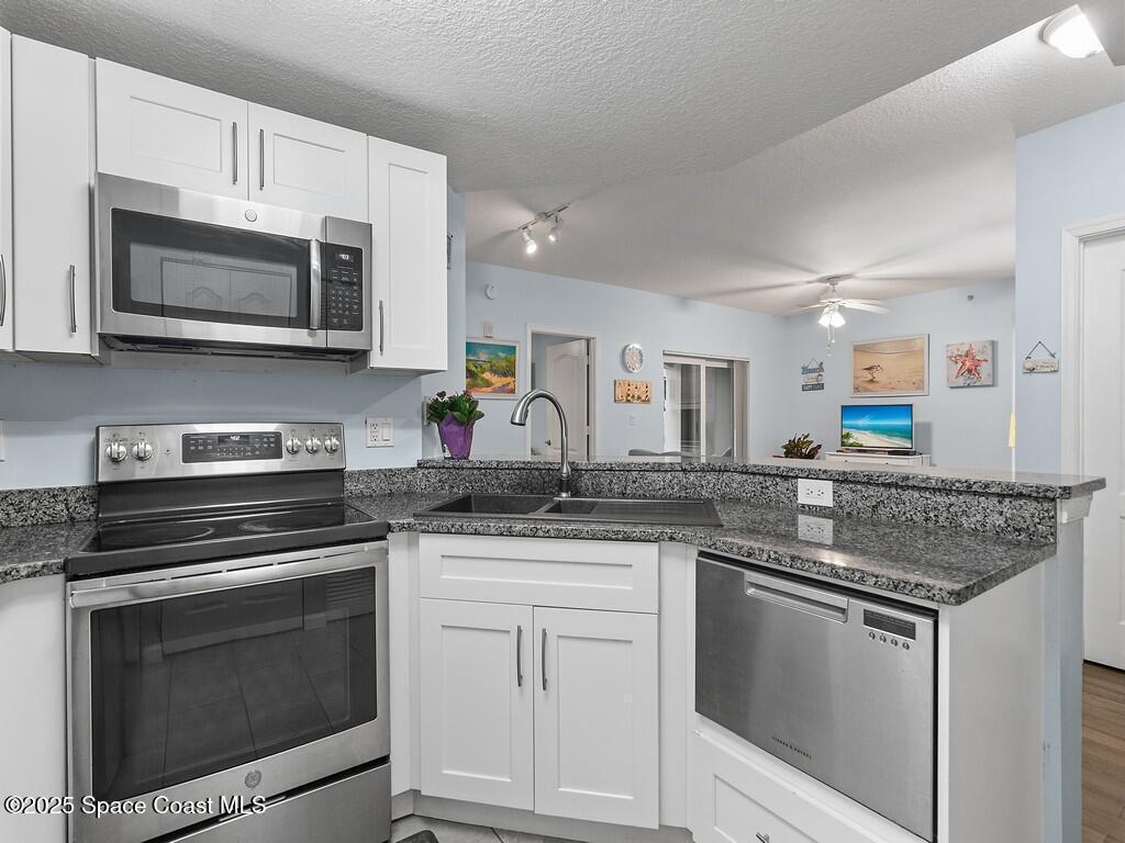 5095 Fairways Circle, Vero Beach, FL 32967
