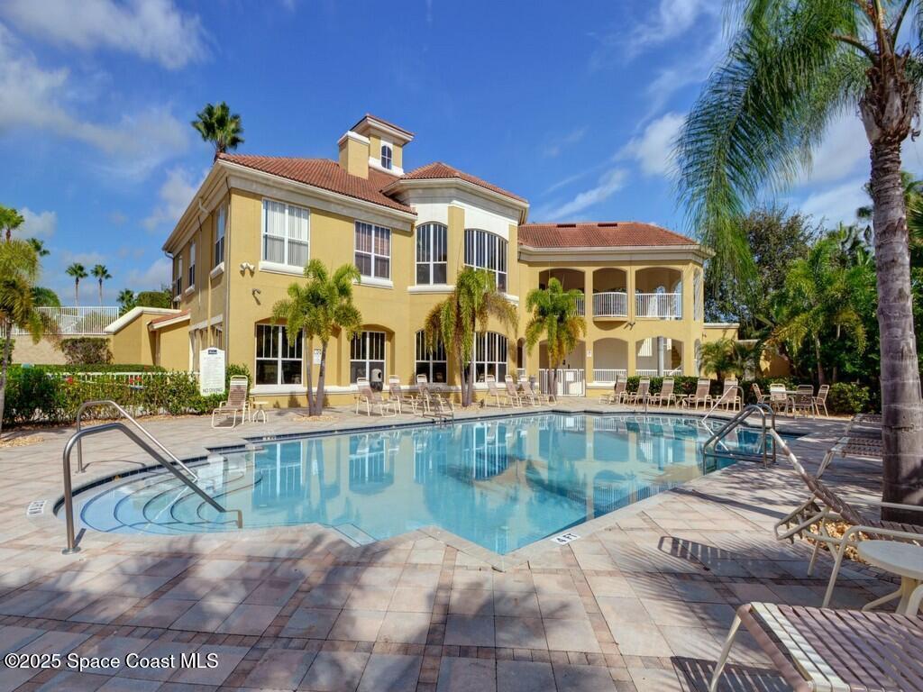 5095 Fairways Circle, Vero Beach, FL 32967