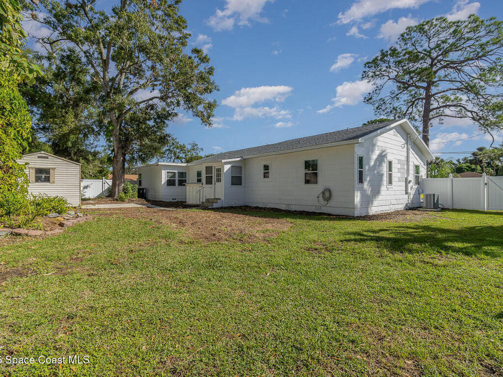 1208 Indian River Avenue, Titusville, FL 32780