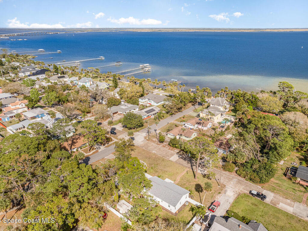1208 Indian River Avenue, Titusville, FL 32780