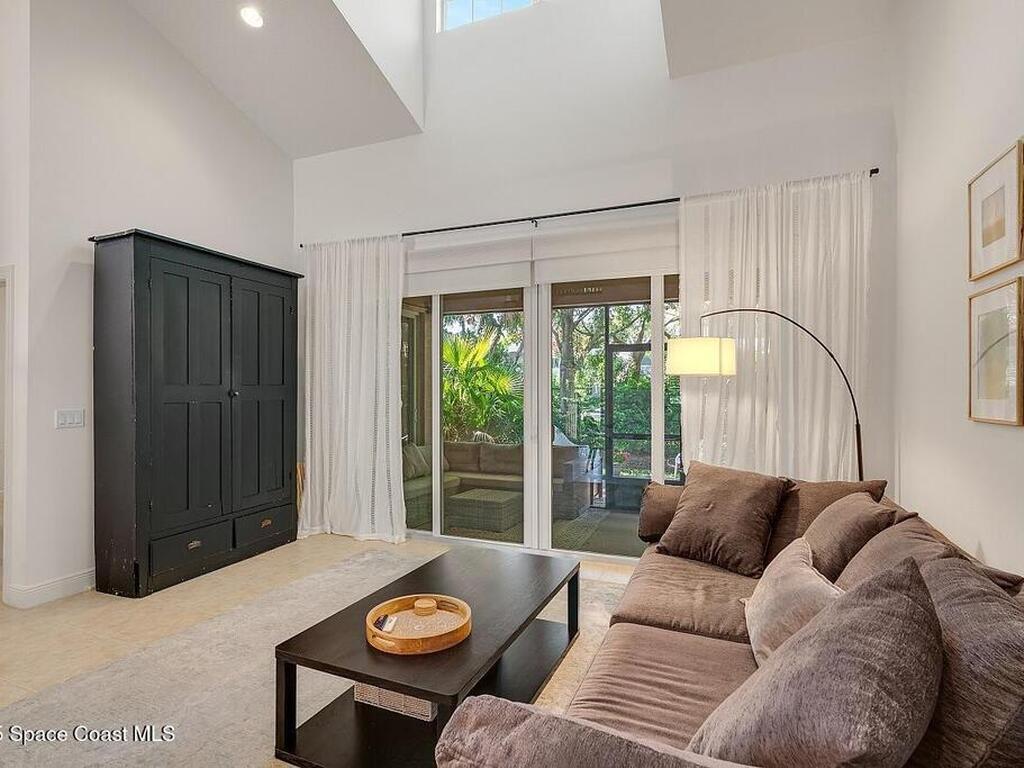 1629 Baseline Lane, Vero Beach, FL 32967