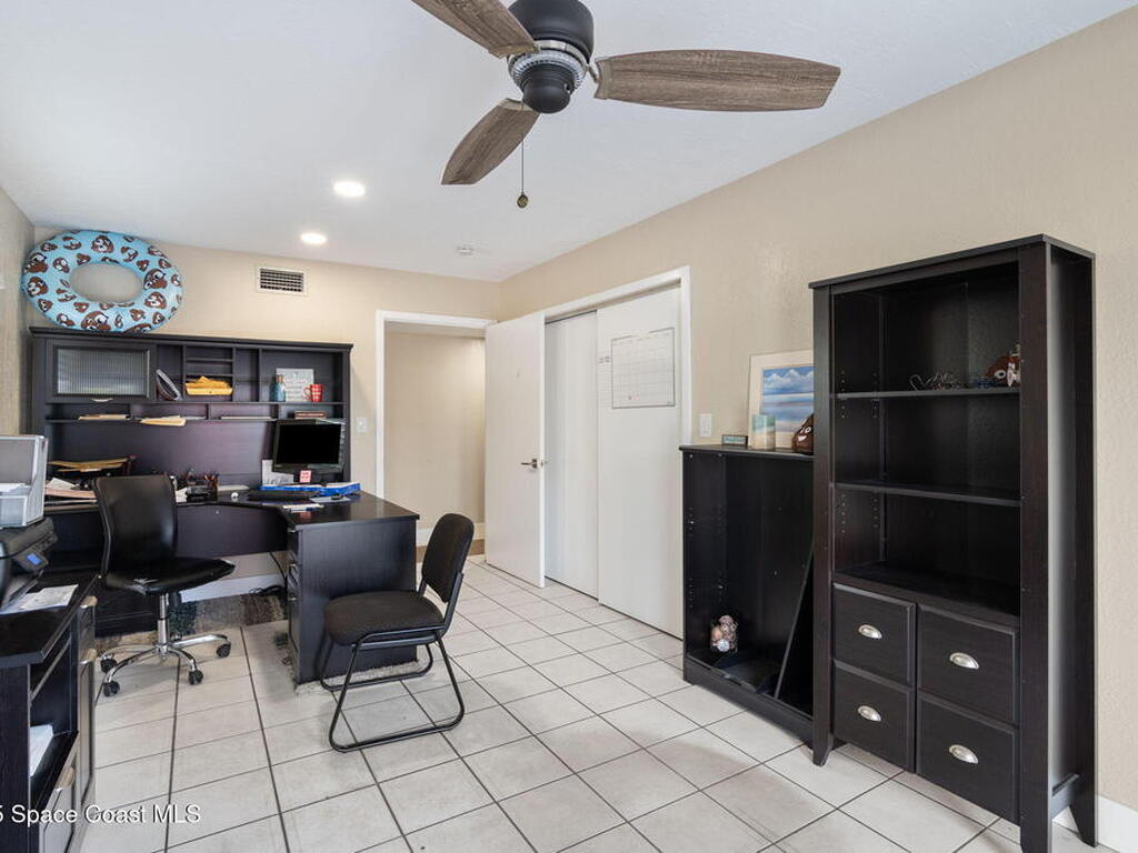 2715 Garden Street, Malabar, FL 32950