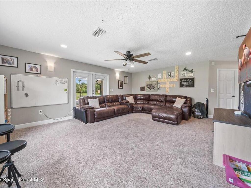 912 Hialeah Street, Rockledge, FL 32955