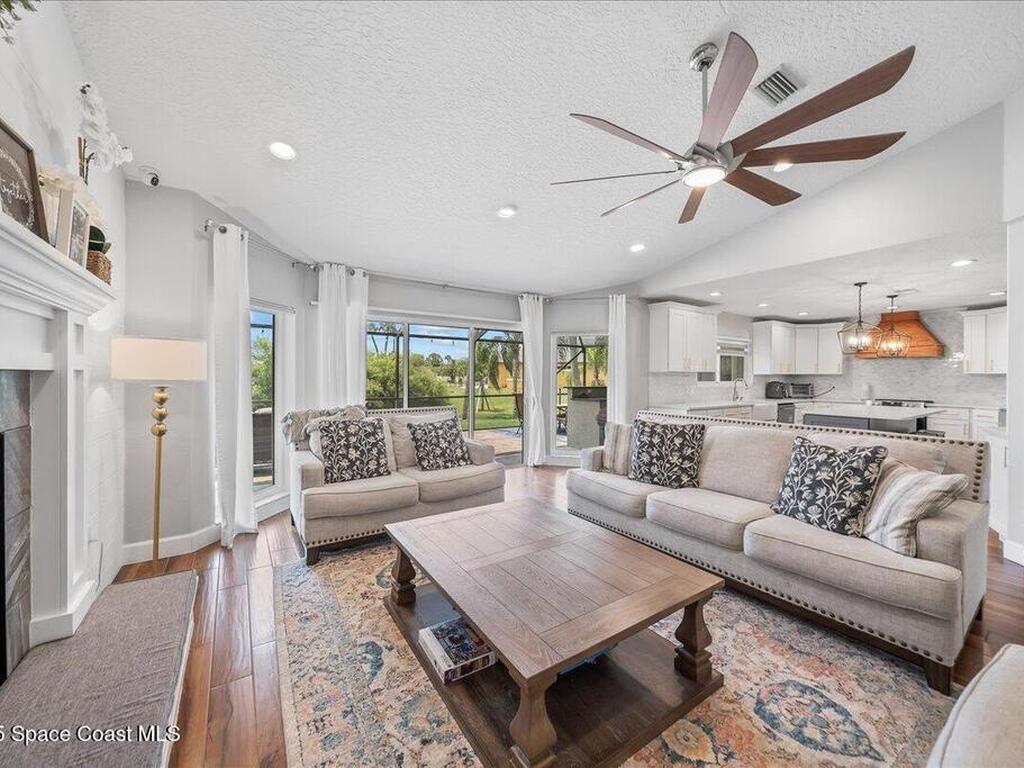 912 Hialeah Street, Rockledge, FL 32955