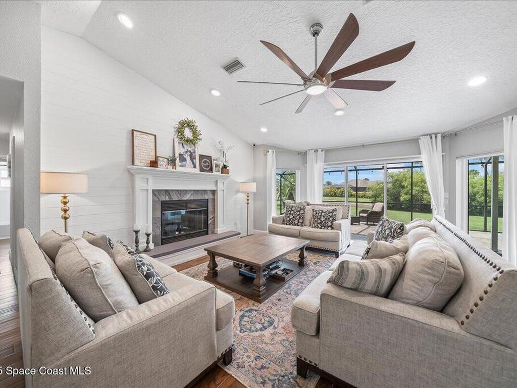 912 Hialeah Street, Rockledge, FL 32955