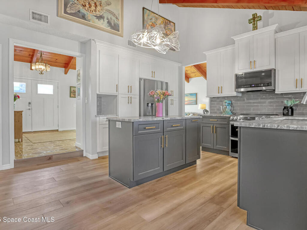 710 Hawksbill Island Drive, Satellite Beach, FL 32937