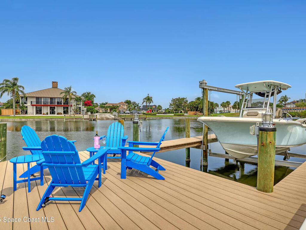 710 Hawksbill Island Drive, Satellite Beach, FL 32937