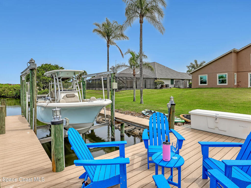 710 Hawksbill Island Drive, Satellite Beach, FL 32937