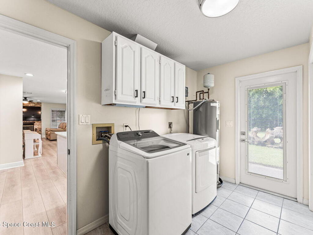 2225 Royal Oaks Drive, Rockledge, FL 32955