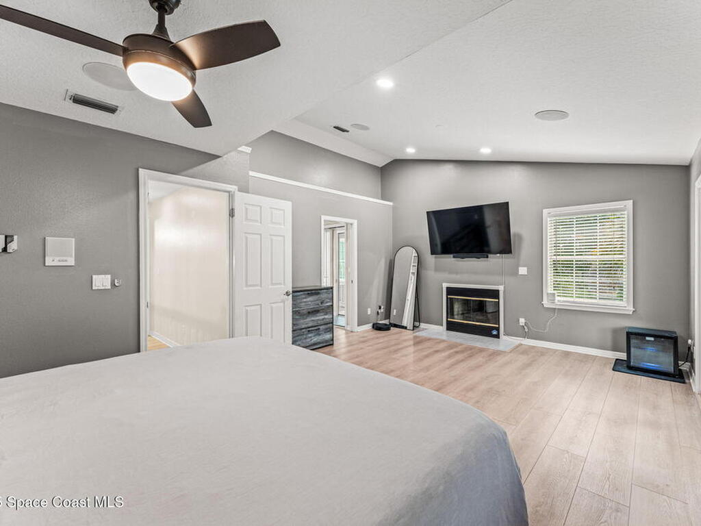 2225 Royal Oaks Drive, Rockledge, FL 32955
