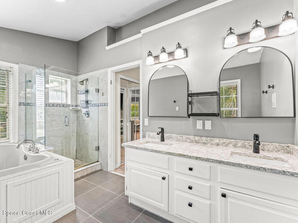 2225 Royal Oaks Drive, Rockledge, FL 32955
