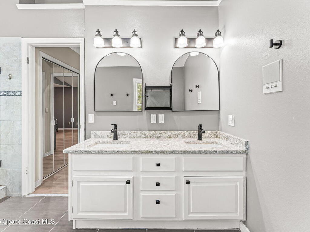 2225 Royal Oaks Drive, Rockledge, FL 32955