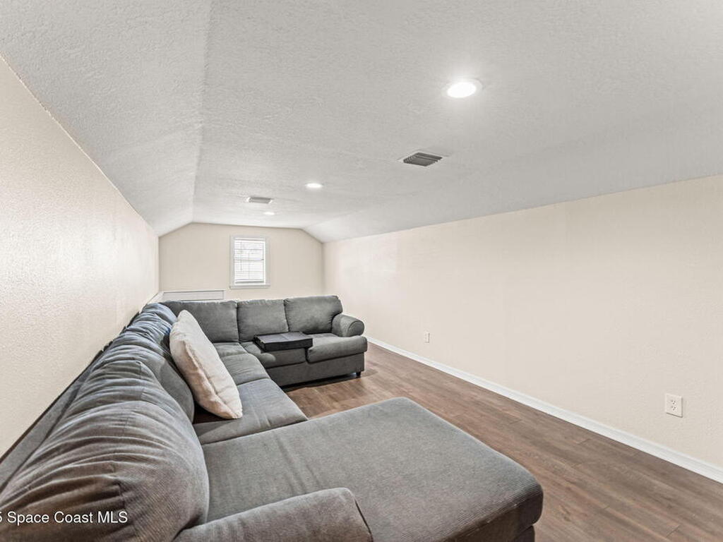 2225 Royal Oaks Drive, Rockledge, FL 32955