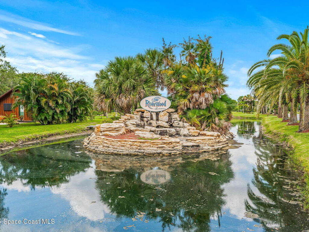 2225 Royal Oaks Drive, Rockledge, FL 32955