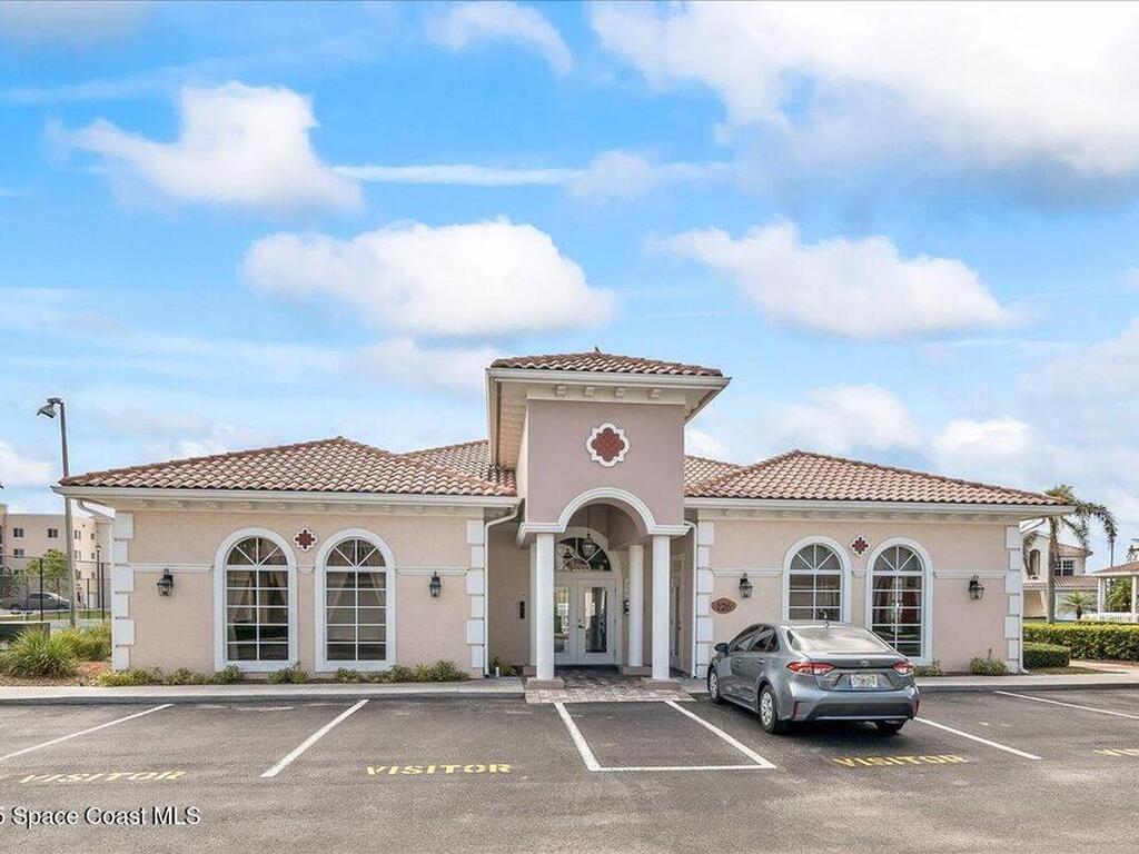 121 Lancha Circle, Indian Harbour Beach, FL 32937