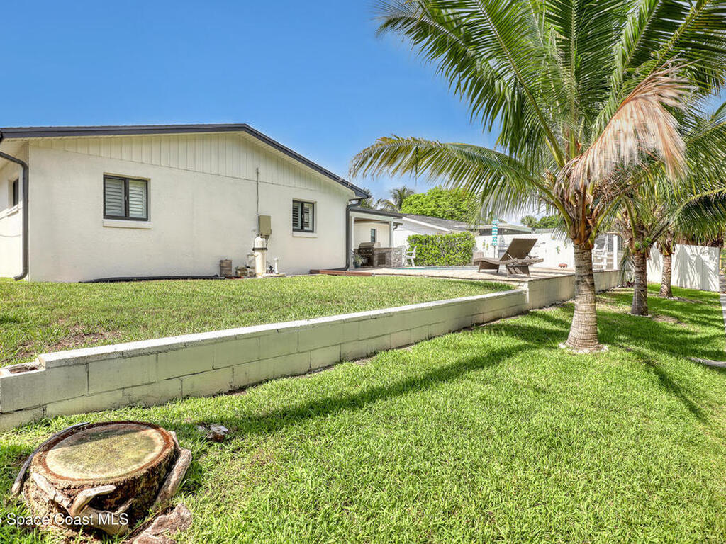 1190 Yacht Club Boulevard, Indian Harbour Beach, FL 32937