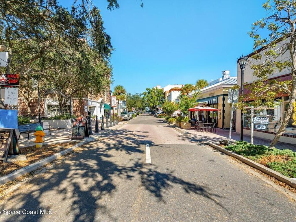 104 Riverside Drive, Cocoa, FL 32922
