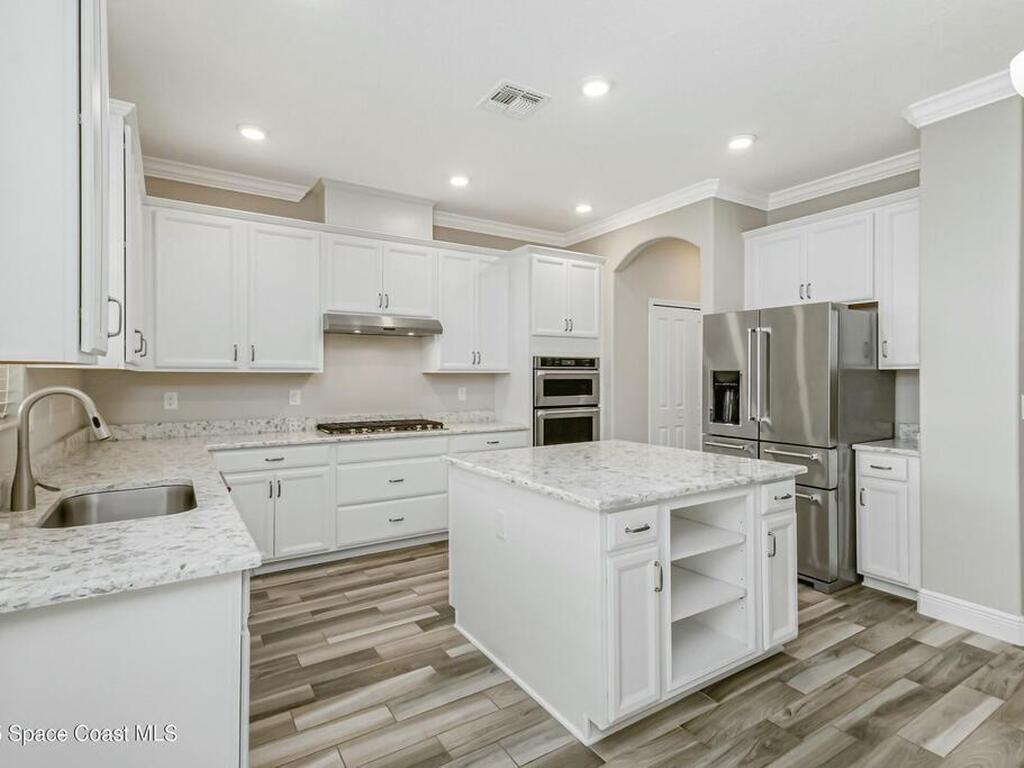 3933 Craigston Street, Melbourne, FL 32940