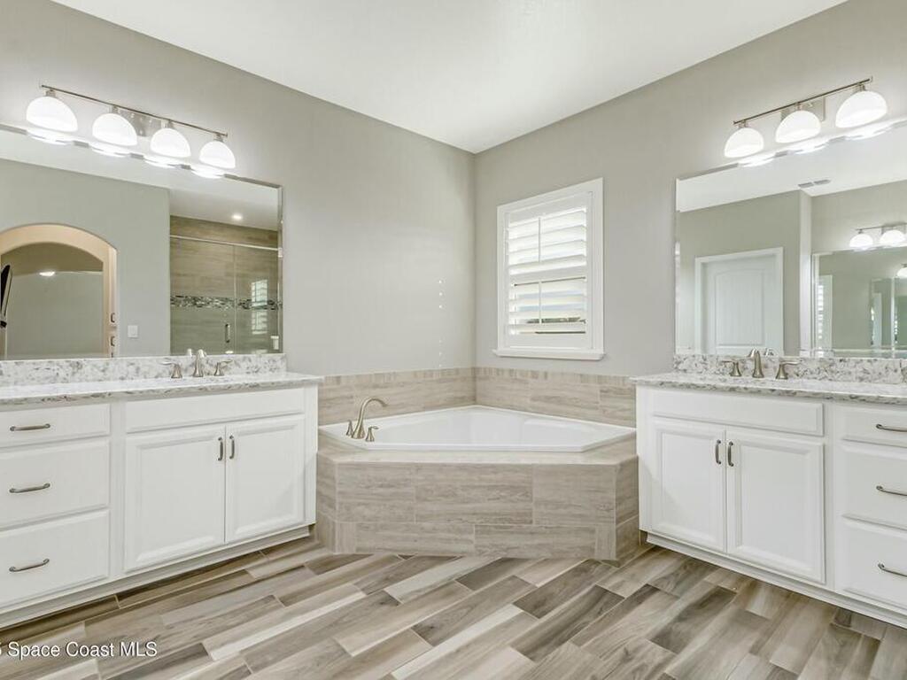 3933 Craigston Street, Melbourne, FL 32940