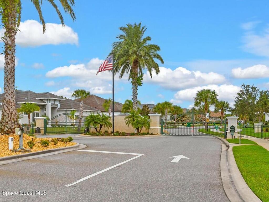 3933 Craigston Street, Melbourne, FL 32940