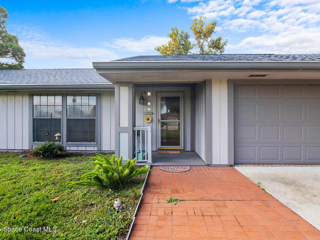 2155 Bridle Path, Melbourne, FL 32935