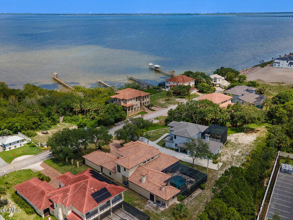 5454 Riveredge Drive, Titusville, FL 32780