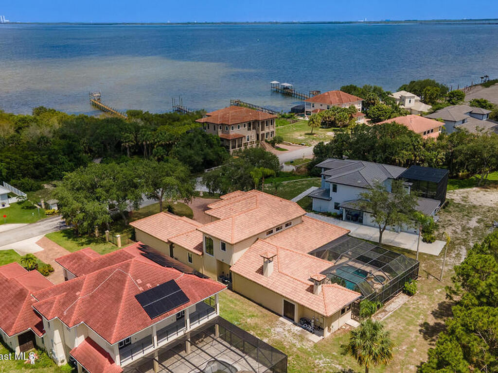 5454 Riveredge Drive, Titusville, FL 32780