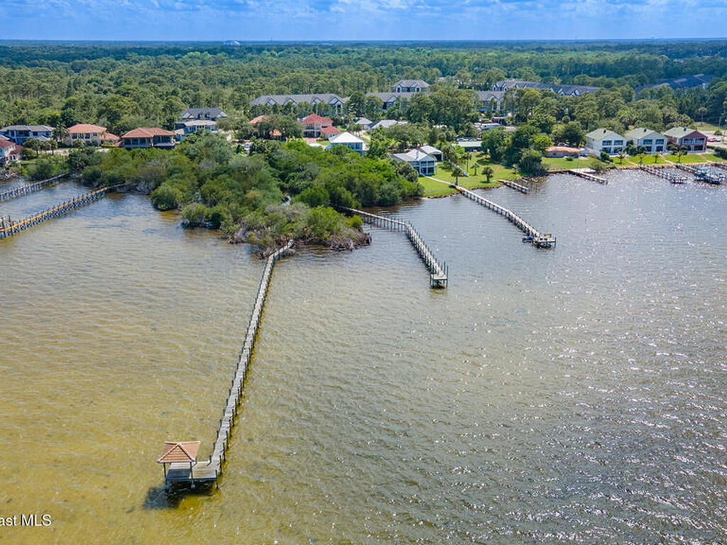 5454 Riveredge Drive, Titusville, FL 32780