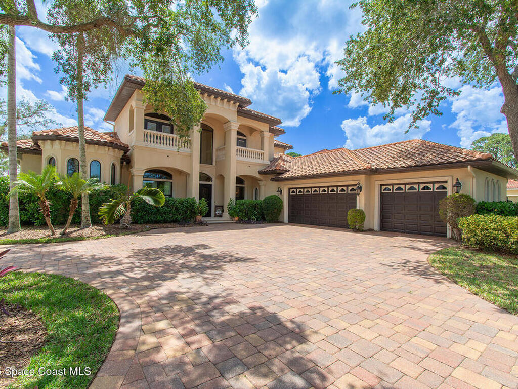 5454 Riveredge Drive, Titusville, FL 32780