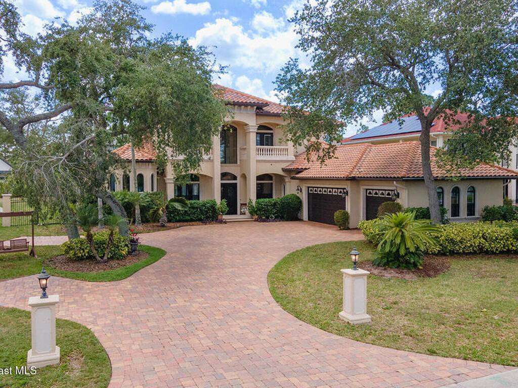 5454 Riveredge Drive, Titusville, FL 32780