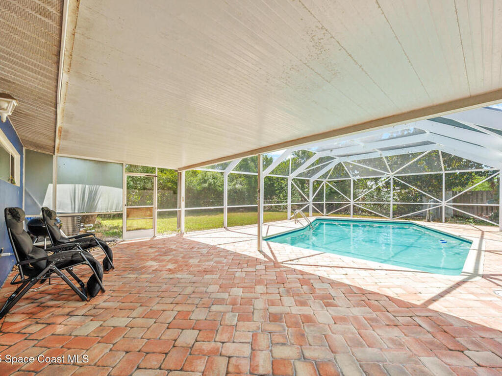 1109 Pinetree Drive, Indian Harbour Beach, FL 32937