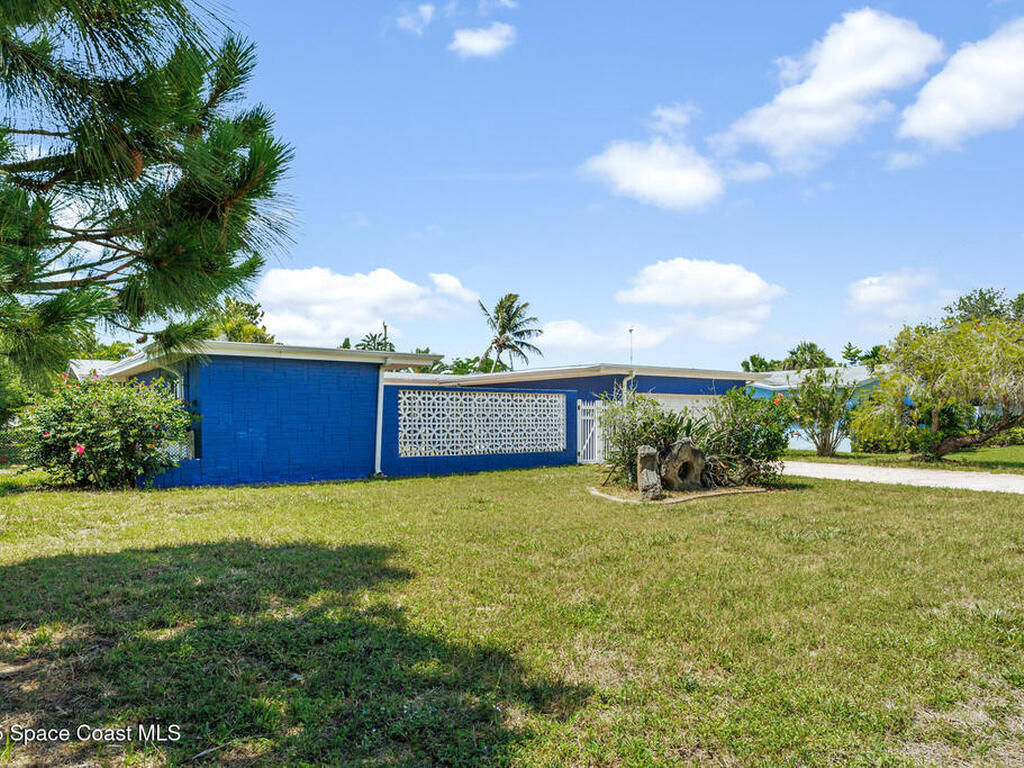 1109 Pinetree Drive, Indian Harbour Beach, FL 32937