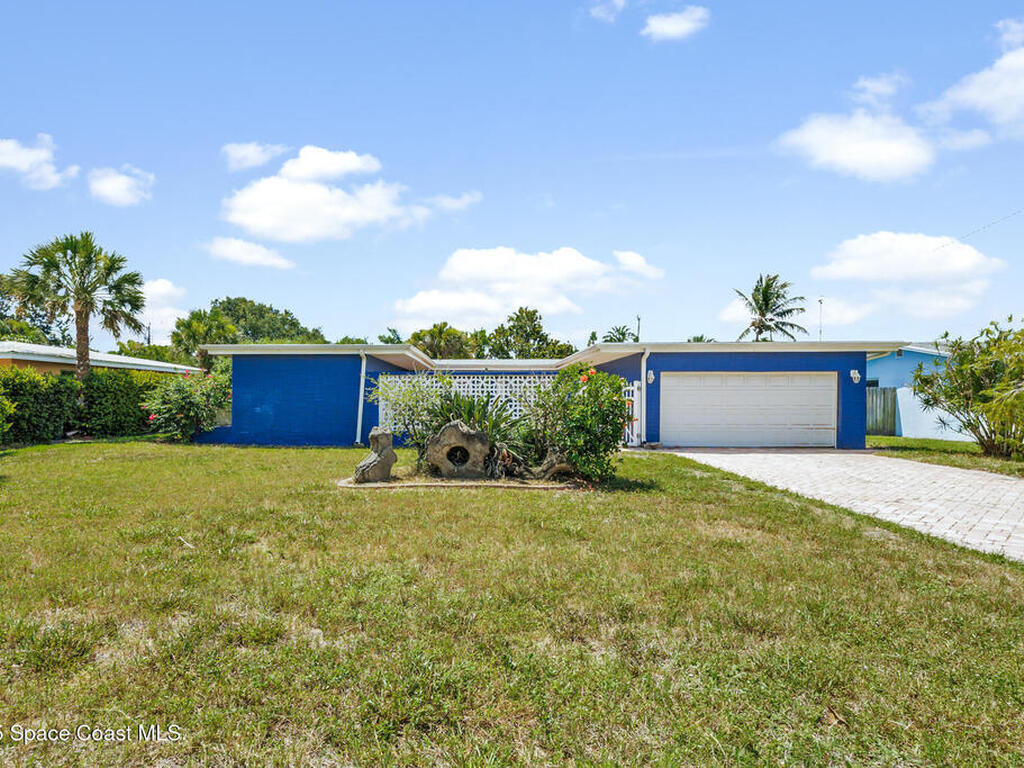 1109 Pinetree Drive, Indian Harbour Beach, FL 32937