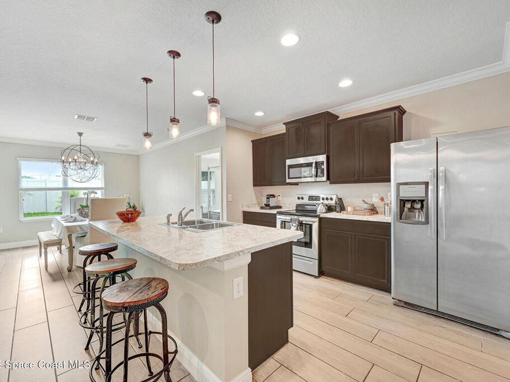 910 Swiss Pointe Lane, Rockledge, FL 32955